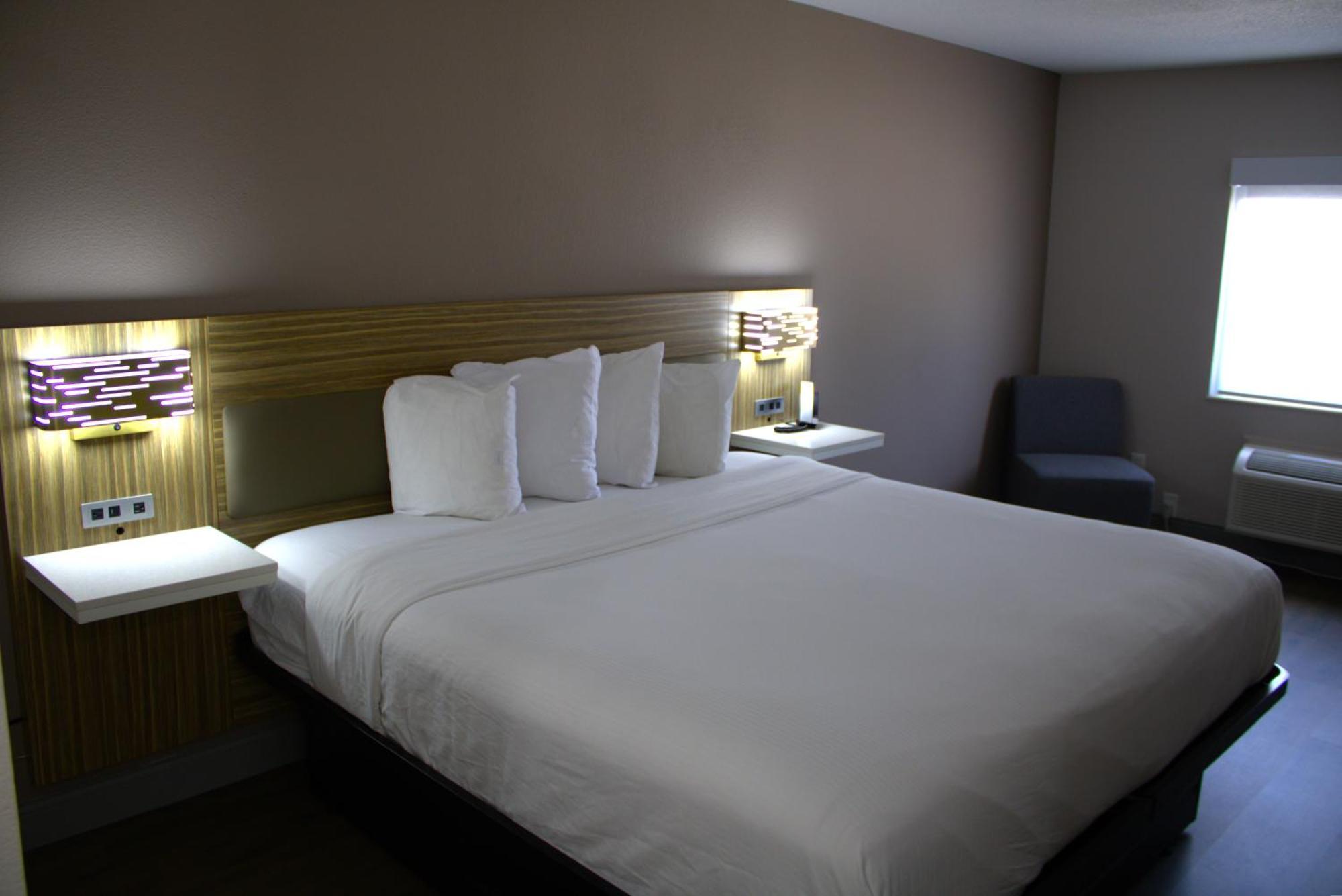 Baymont Inn & Suites By Wyndham San Marcos Esterno foto